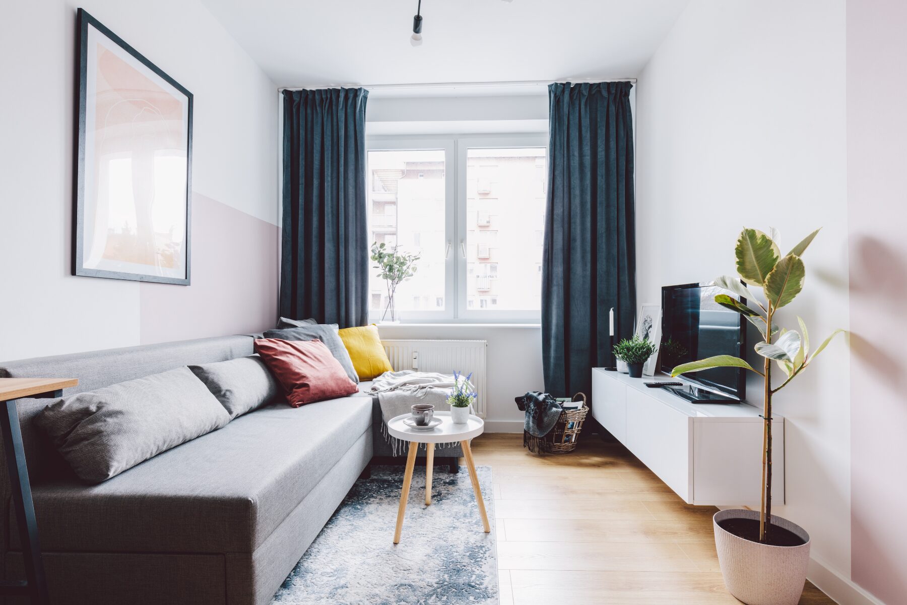 十和運送｜構内作業員