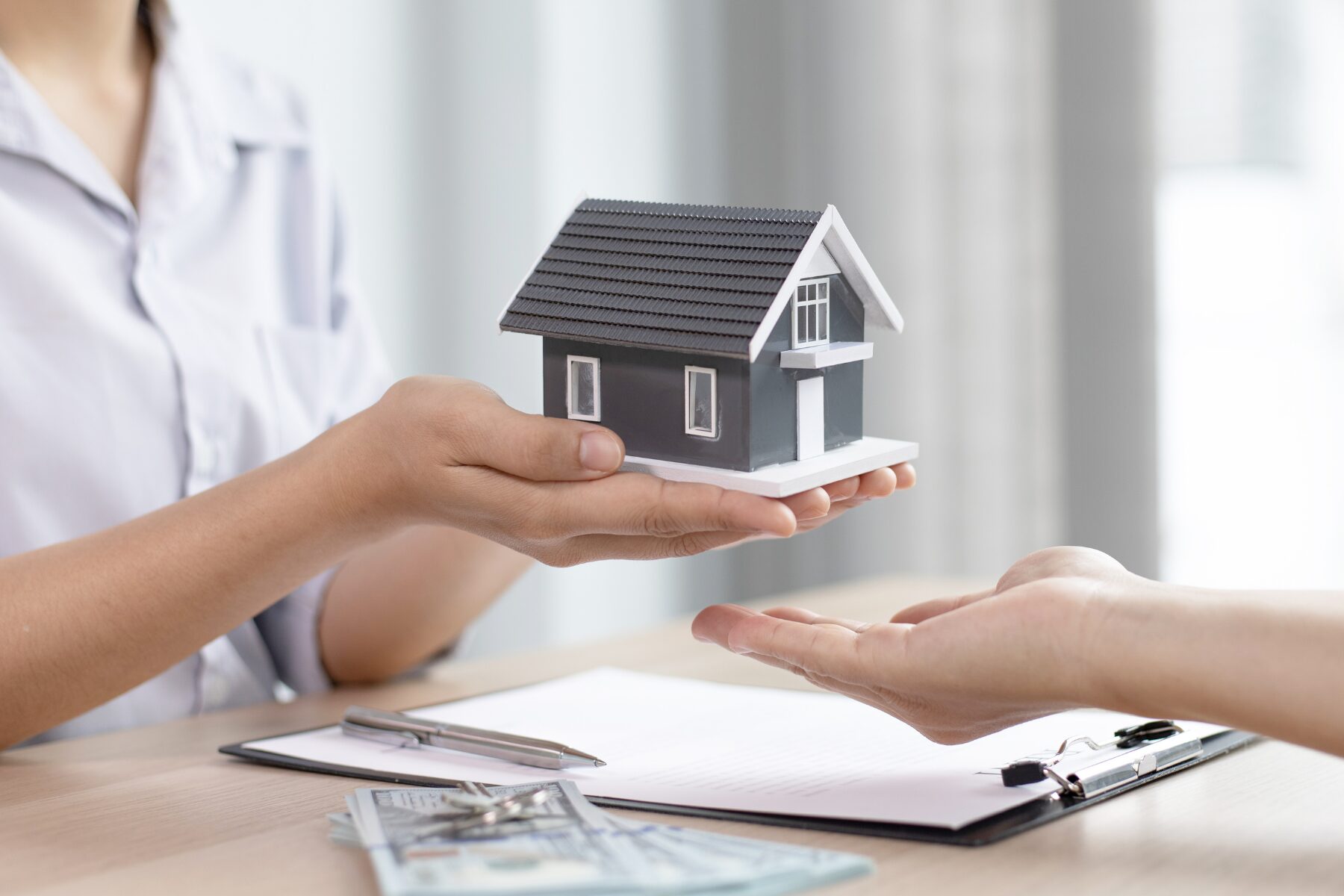 十和運送｜構内作業員